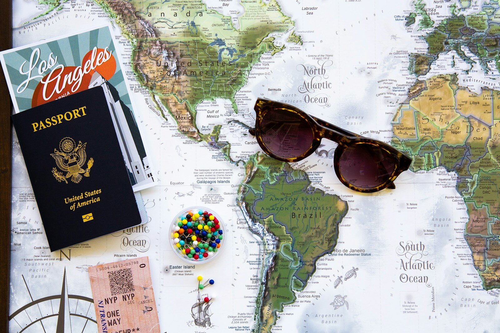 Brochure International Travel DS Tours